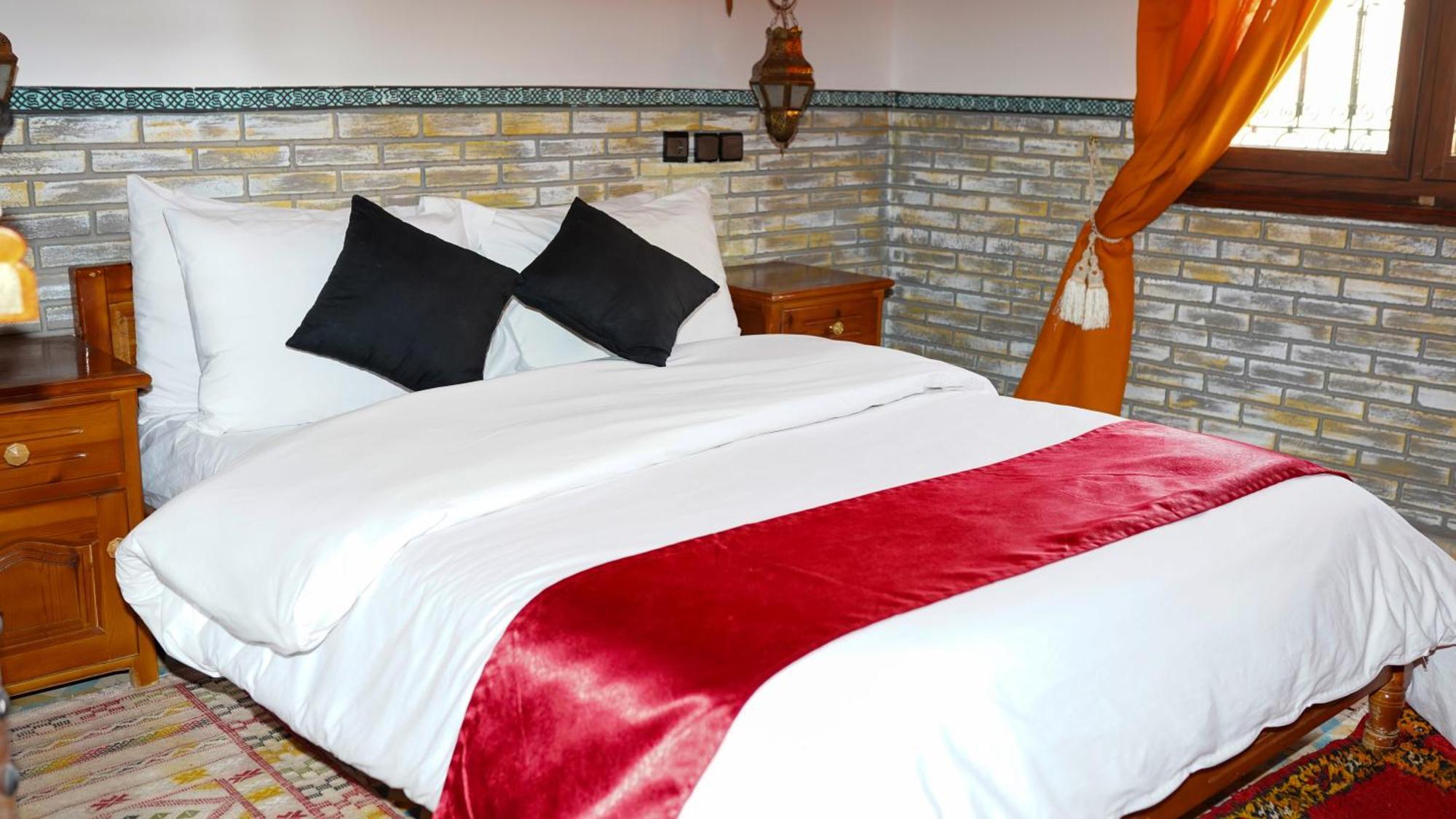 Dar Essyaha Bed & Breakfast Aït Ben Ali Exterior photo